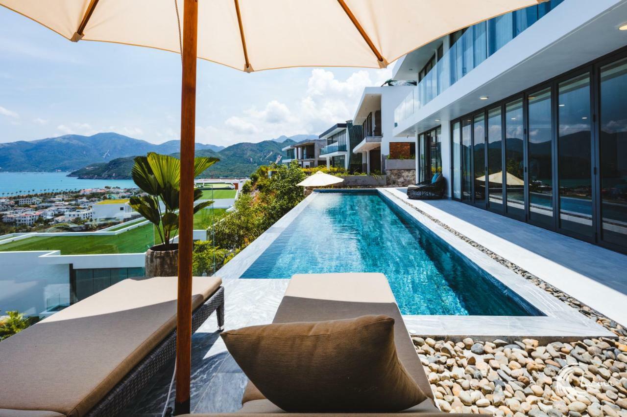 Lucina Villa Нячанг Екстер'єр фото